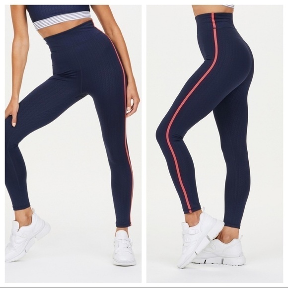 The Upside Navy Blue Print High Waisted Midi 7/8 Ankle Leggings Womens XS New - Picture 1 of 7